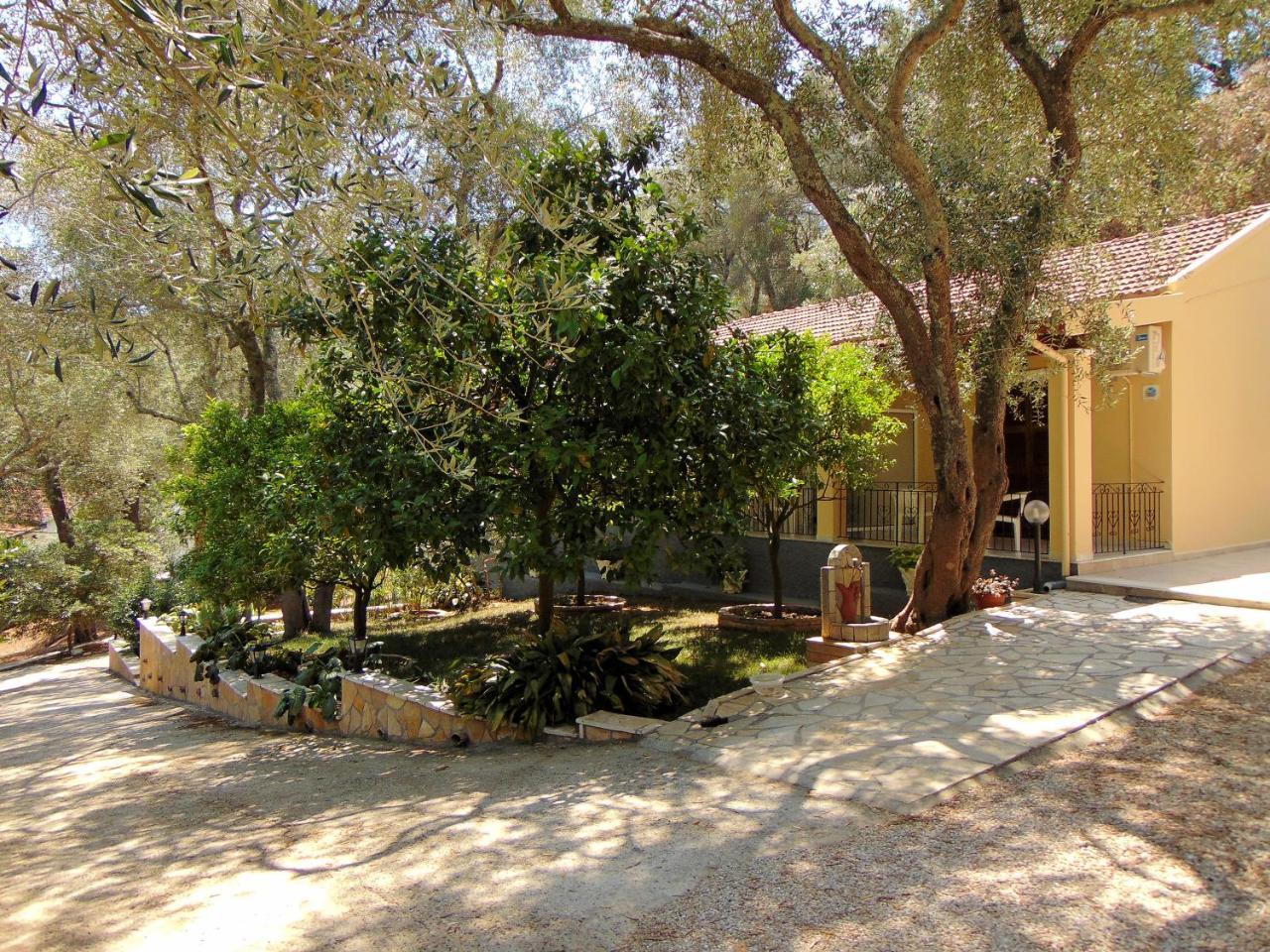 Eleni - Apartament Liapades